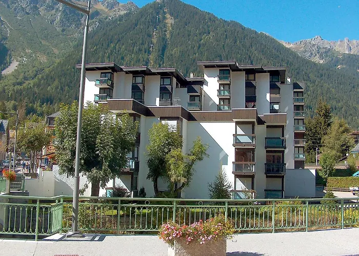 Apartment L'aiguille Du Midi-2 By Interhome Chamonix